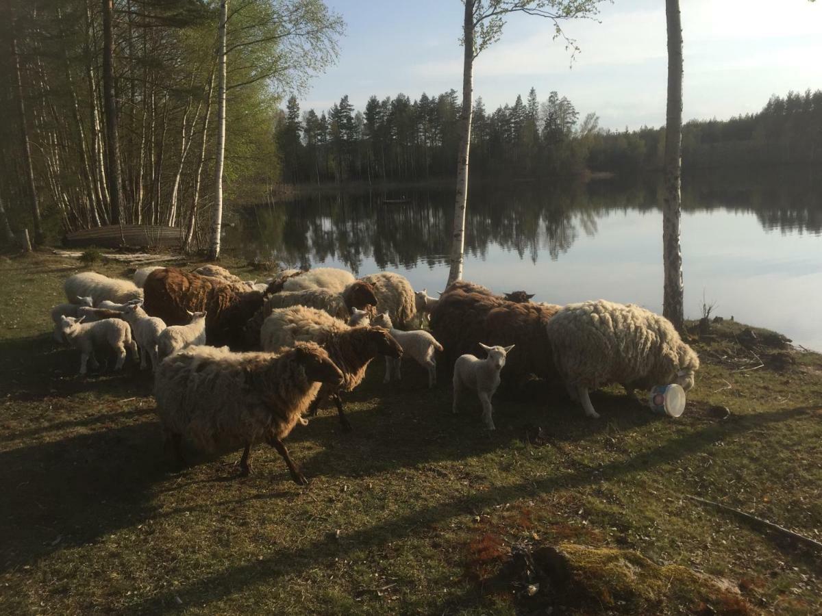 Grinderum Hällerum Buitenkant foto